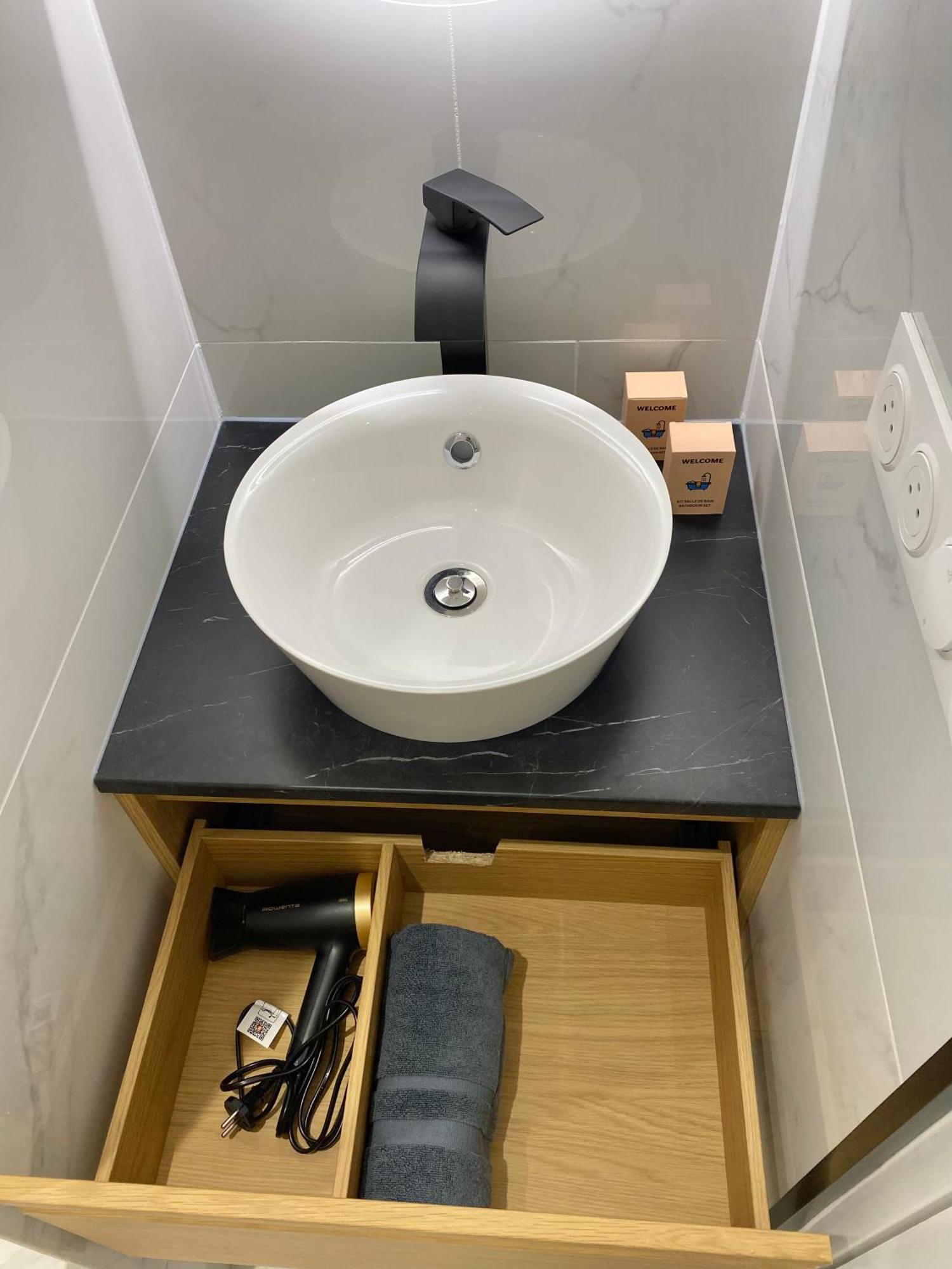 Appartement Moderne Climatise Monaco Vue Mer Cap-d'Ail Exterior foto